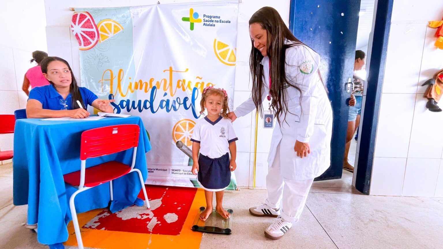 Prefeitura de Atalaia leva ações de saúde para escola do Povoado Chã de Jaqueira