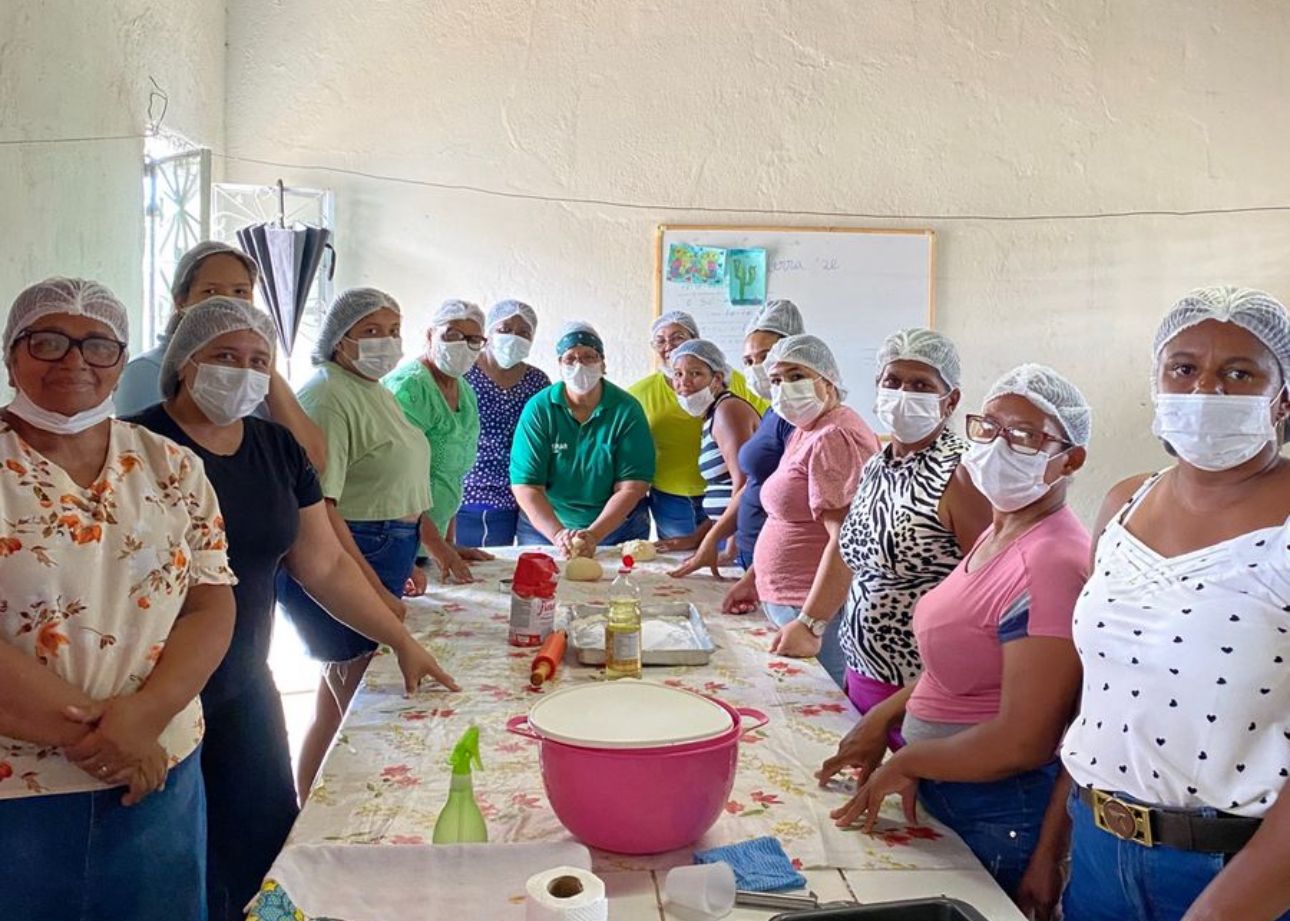 Curso de Panificação qualifica moradores e fortalece geração de renda no município