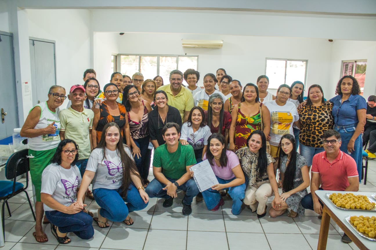 Prefeito Marcelo Beltrão assina decreto que regulamenta lei municipal que beneficia pessoas com fibromialgia