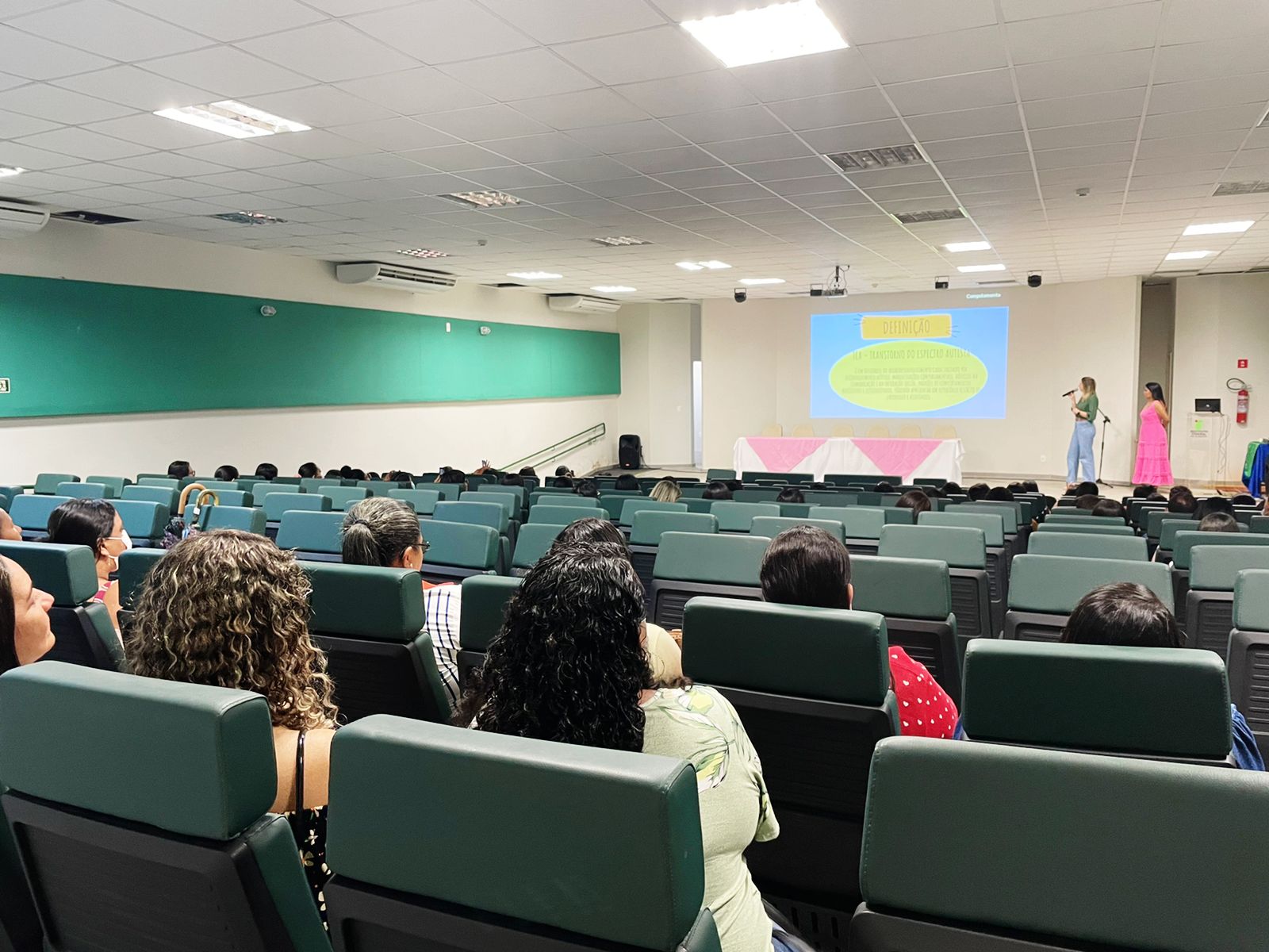 Semana do Bebê: Palestra sobre Diagnóstico e Identificação Precoce do Autismo é realizada no IFAL