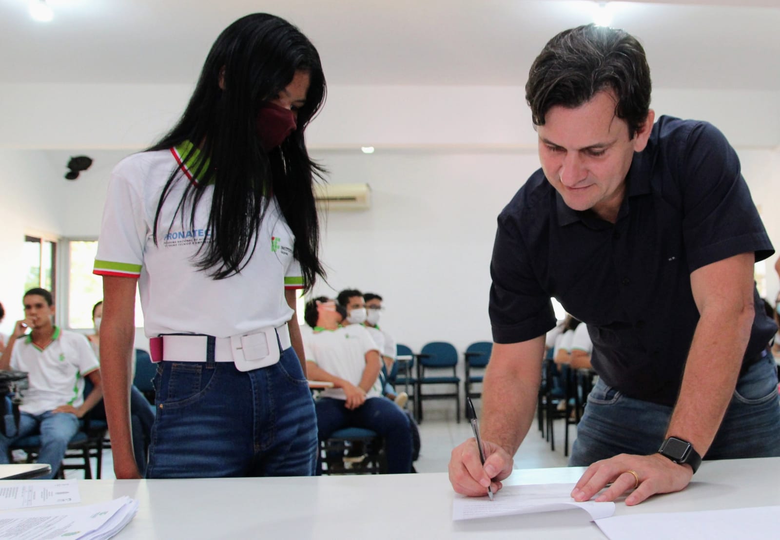 Prefeitura de Coruripe firma convênio com o IFAL e contrata alunos do curso técnico em Edificações