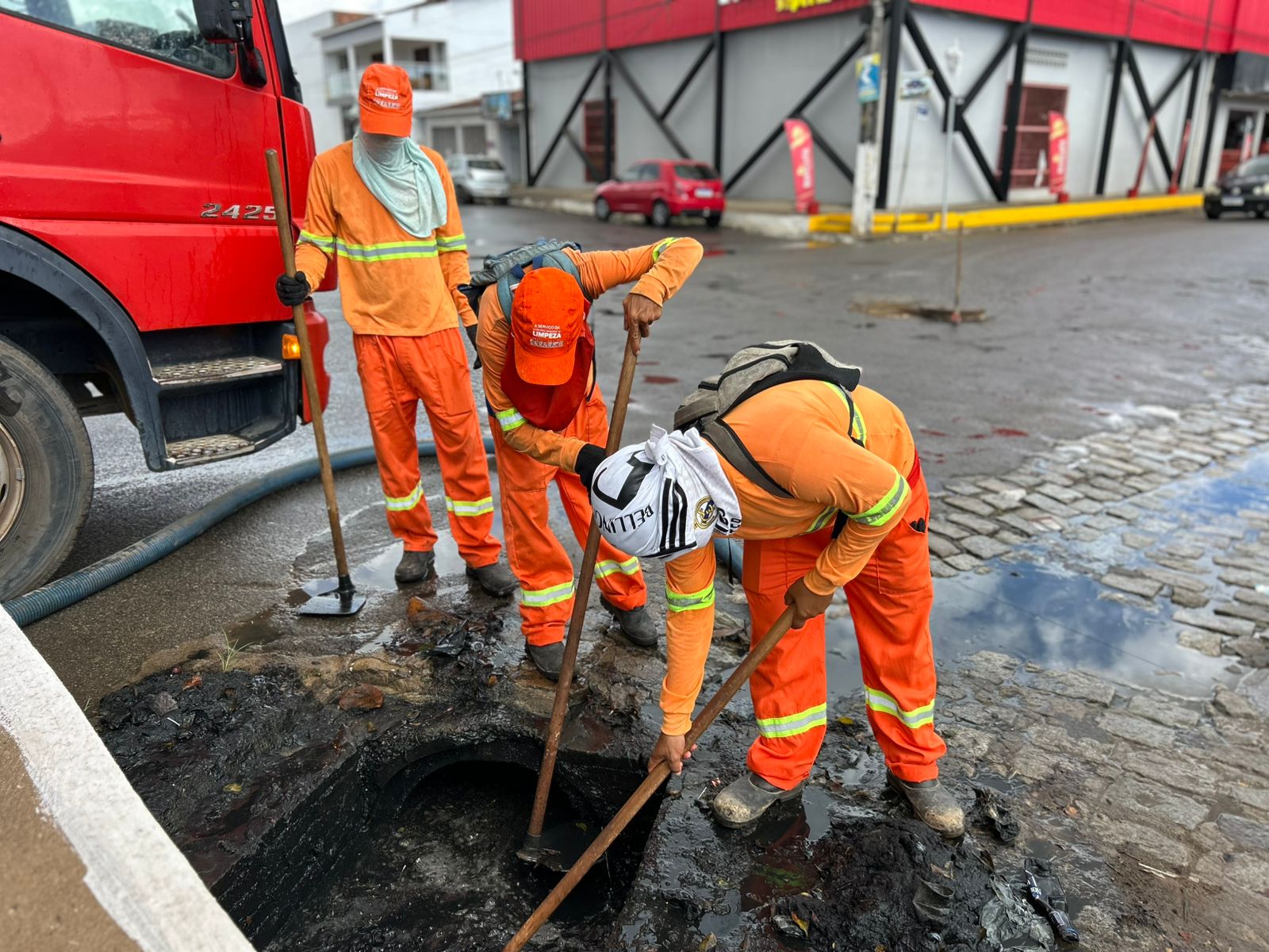 Prefeitura de Coruripe intensifica ações preventivas de limpeza no Barro Preto 2