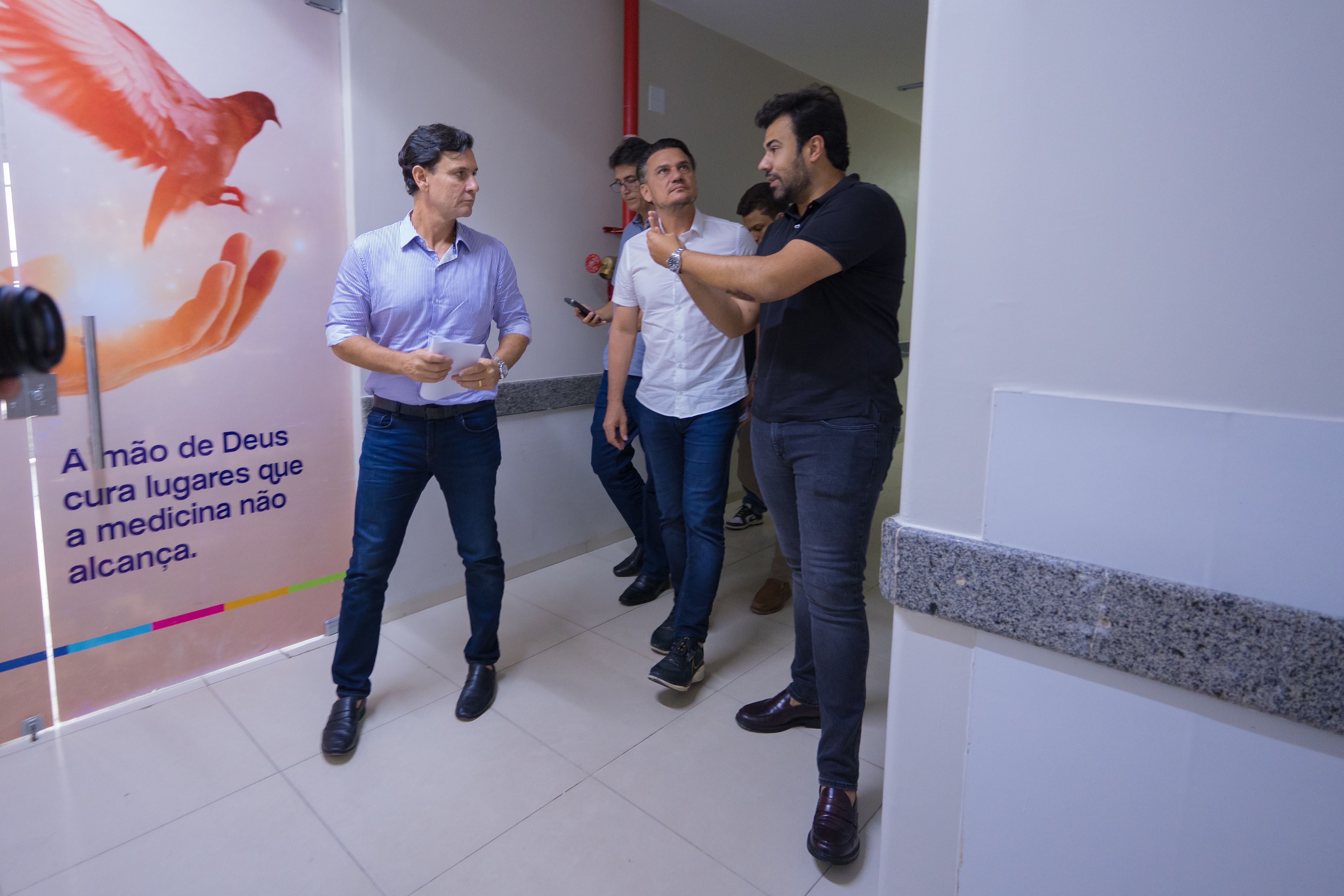 Prefeito Marcelo Beltrão fecha parceria com hospital de Arapiraca para atender população de Coruripe