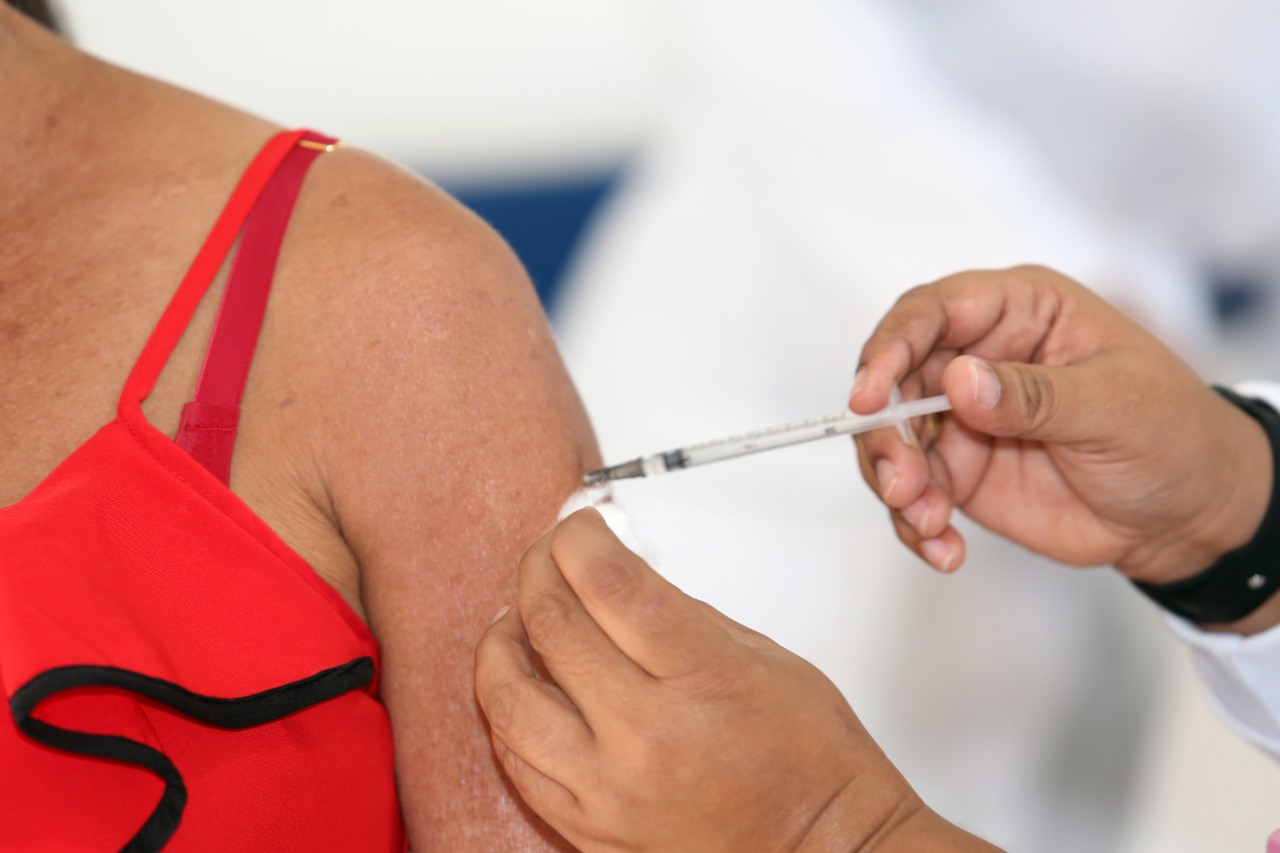 Nesta segunda (28): Prefeitura de Coruripe abre Ponto Fixo de Vacinação na Pindorama e inicia vacinação de 41 ou mais no município