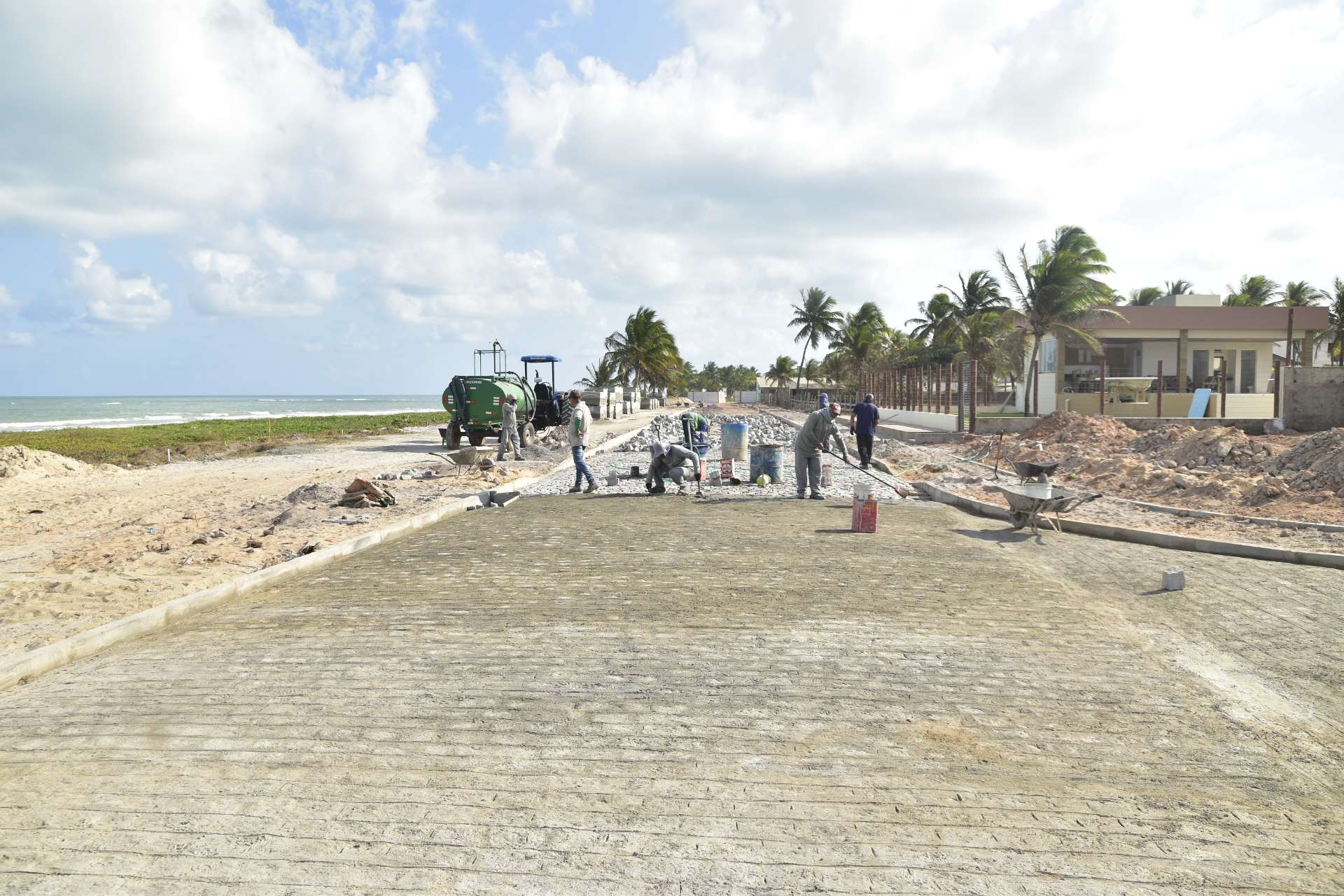 Prefeitura de Coruripe inicia obra da nova Orla da Lagoa do Pau