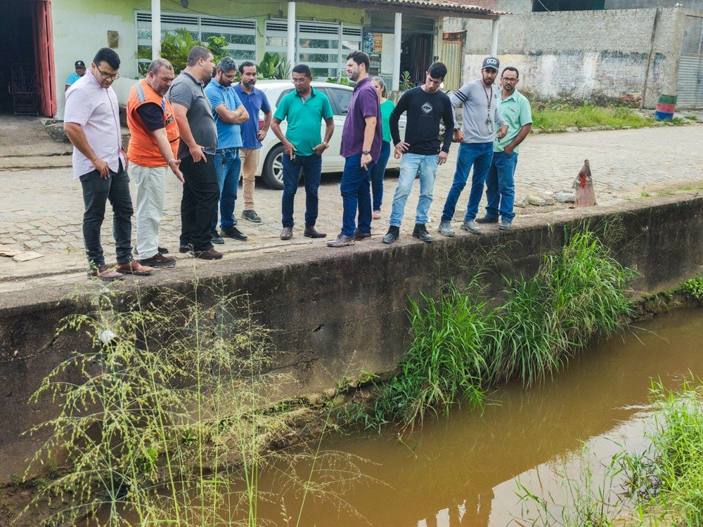Prefeitura de Coruripe vistoria pontos de alagamentos em Pindorama