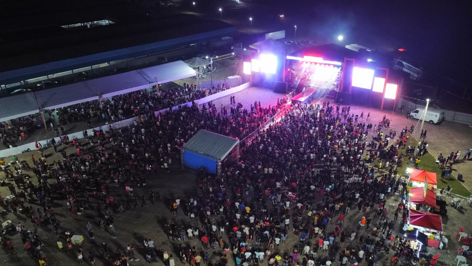 Grande show musical encerra as comemorações do aniversário de 132 de Coruripe