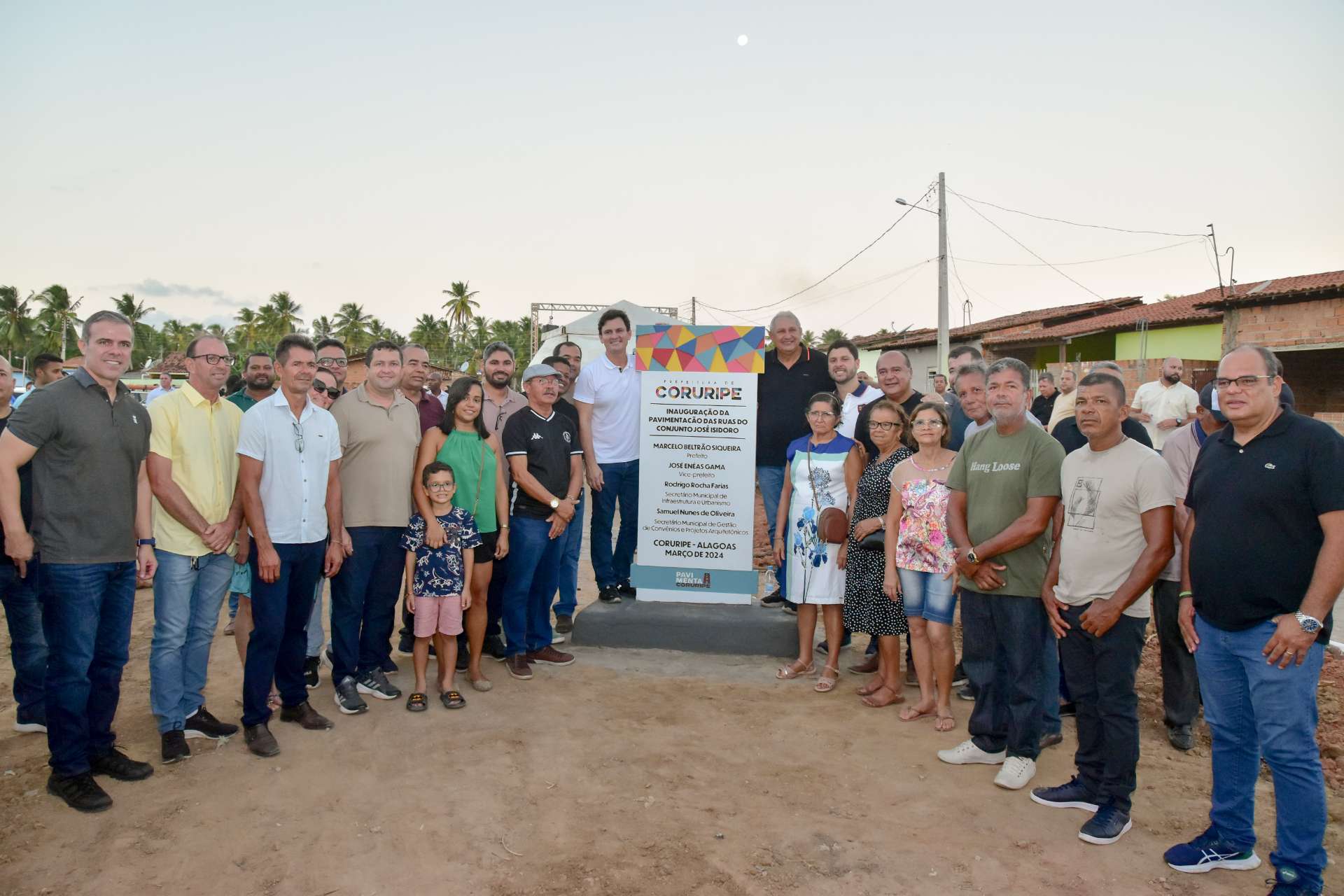 Prefeitura inaugura 1ª obra do Programa Pavimenta Coruripe