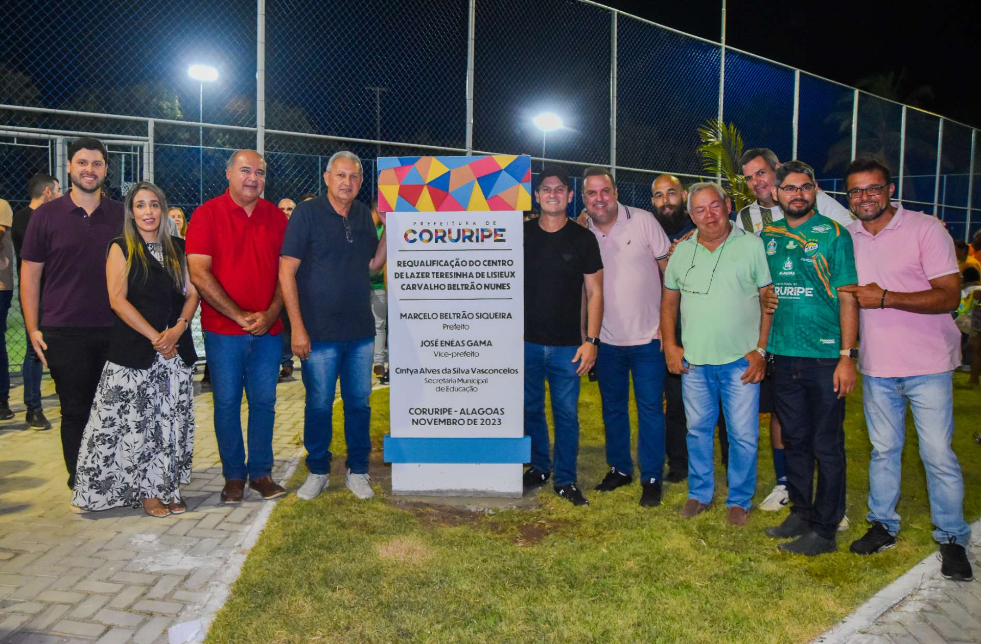 Prefeito Marcelo Beltrão entrega a requalificação do Centro de Lazer Terezinha de Lisieux no Poxim