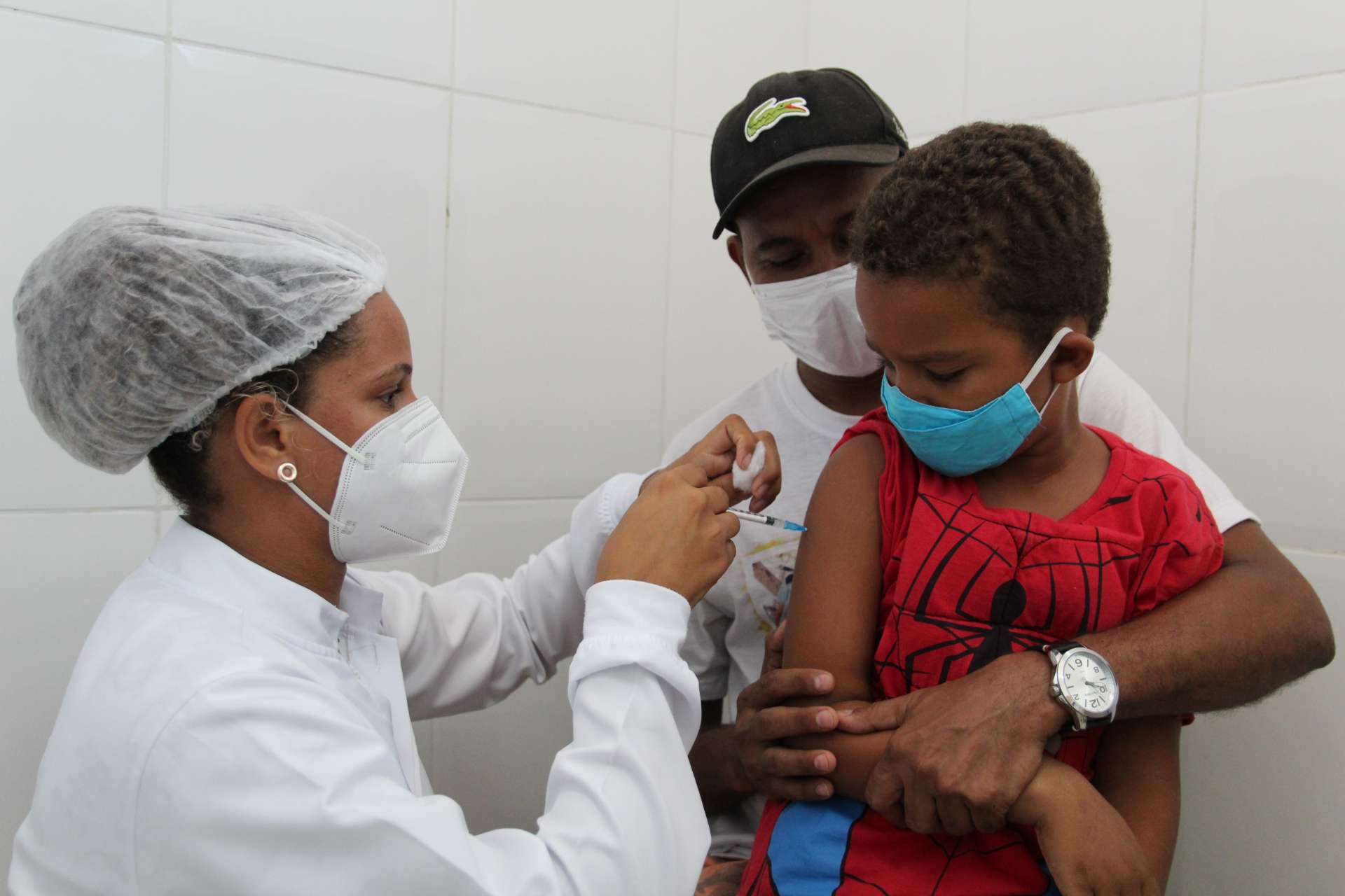 Dia D: Coruripe promove campanha de multivacinação para crianças de adolescentes