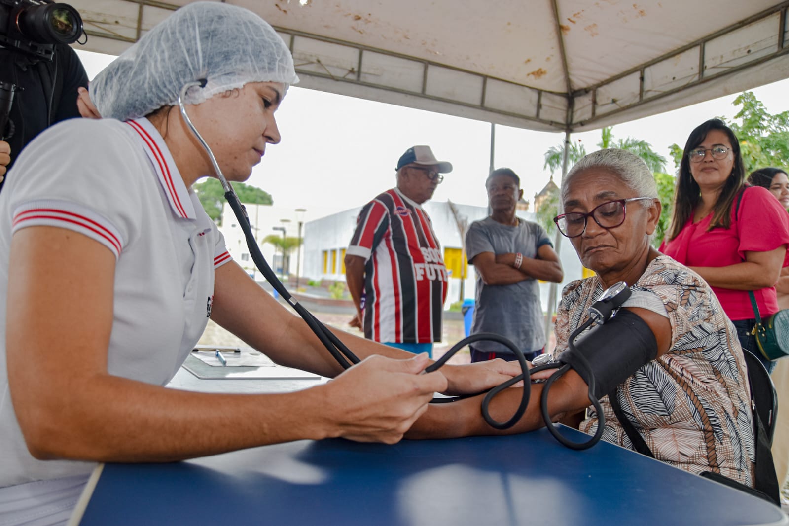 Ação entre Secretaria de Saúde de Coruripe e Escola Técnica Irena Sandler leva informação à população sobre o Julho Amarelo