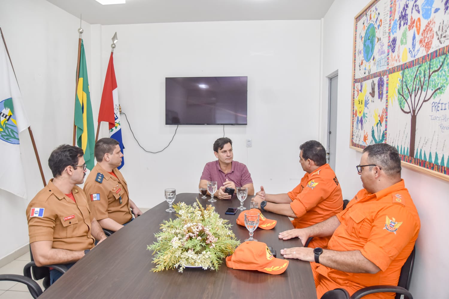 Reunião discute implantação de Posto do Corpo de Bombeiros em Coruripe