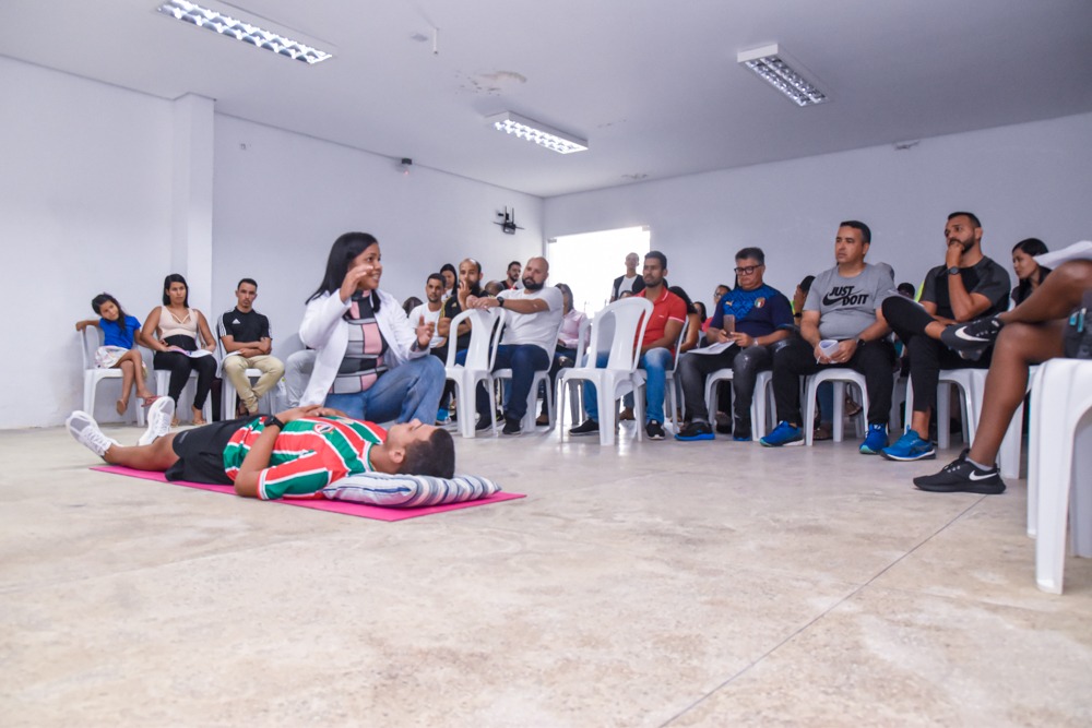 Vigilância Sanitária promove palestra para educadores físicos, fisioterapeutas e proprietários de academias