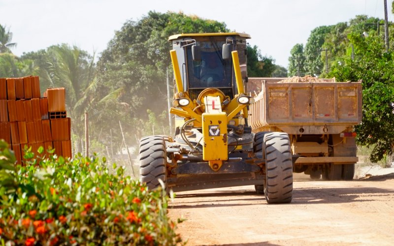 Estradas com difícil acesso estão recebendo manutenções preventivas na região de Pindorama