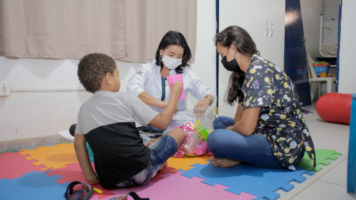 Projeto Cantinho do Autismo prioriza atendimento de crianças com TEA em Coruripe