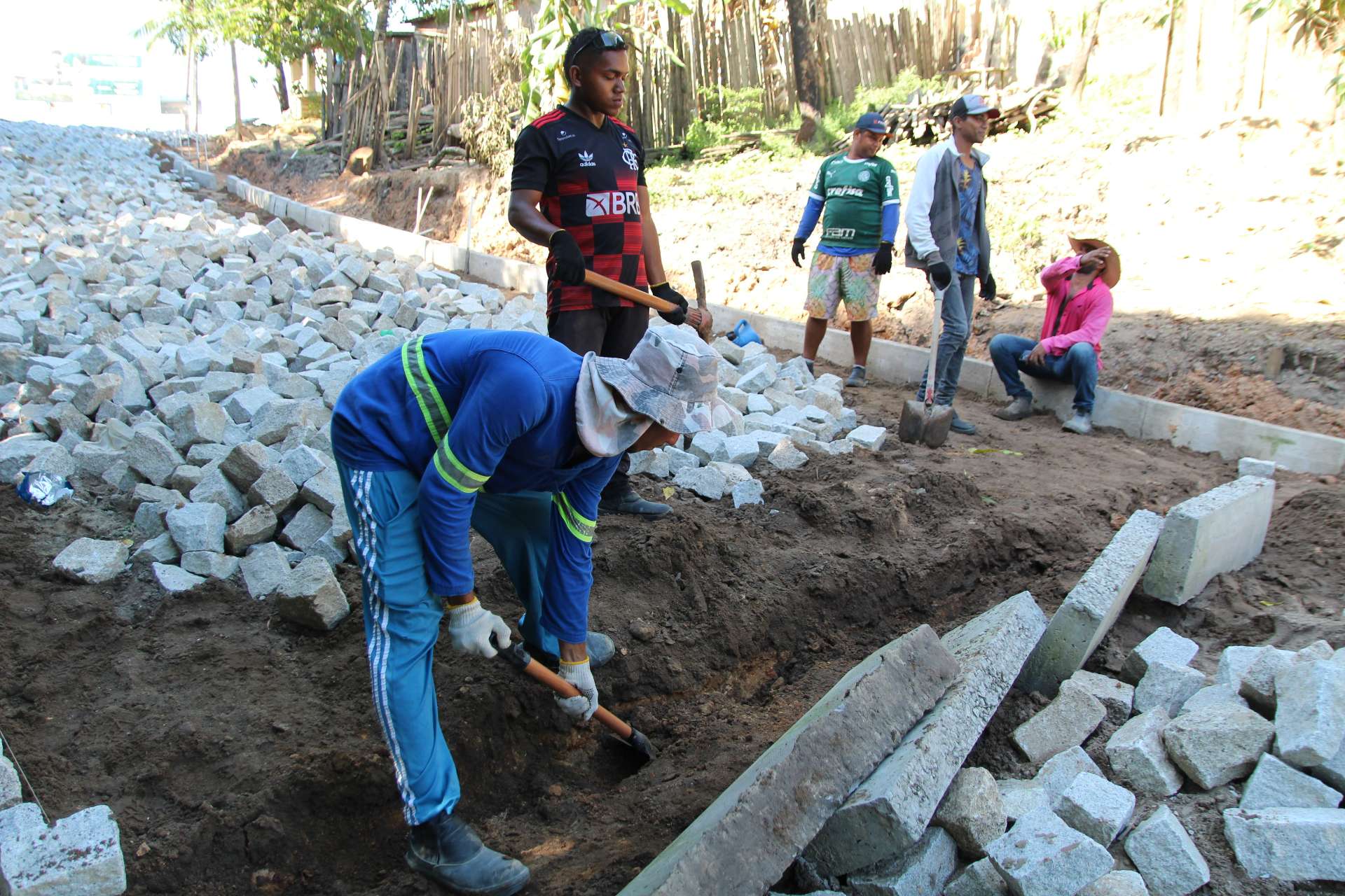 Parceria entre Prefeitura de Coruripe e Imobiliária garante pavimentação da Ladeira do Monte Feliz, em Pindorama