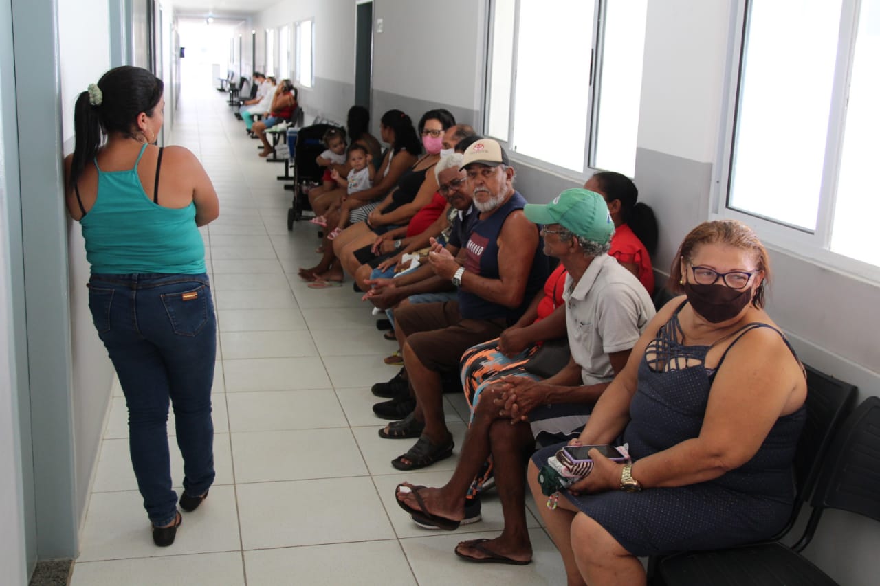 SAÚDE: Prefeitura realiza ação em alusão ao “Dezembro Vermelho”