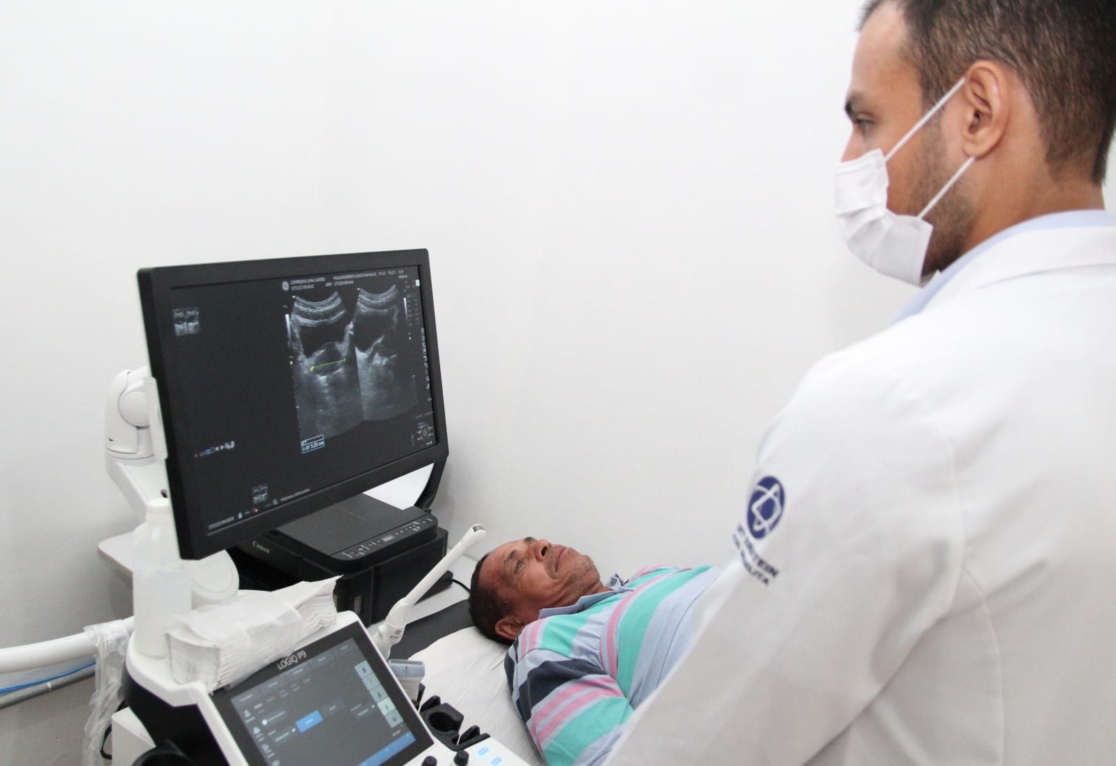 Novembro Azul: Complexo de Diagnose e Terapia realiza ação em alusão ao mês de conscientização sobre os cuidados com a saúde do homem