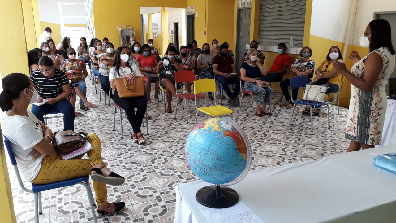 educação em movimento