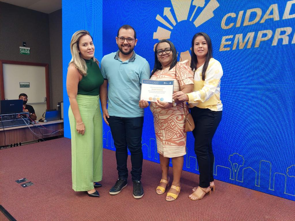 Palestina recebe selo SEBRAE de referência em atendimento