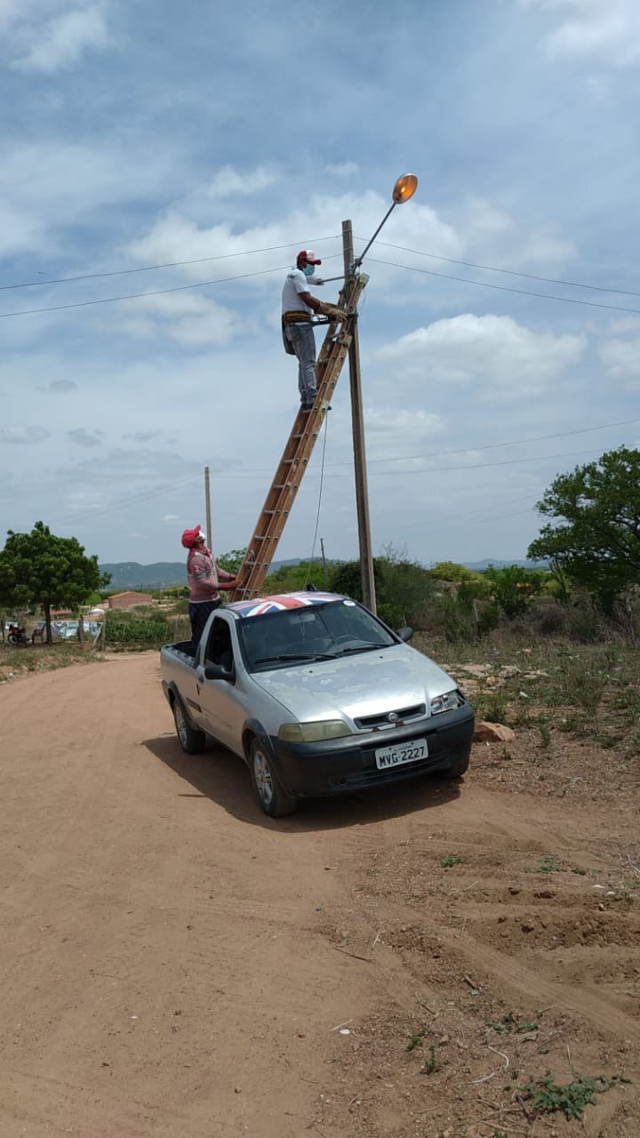 Santa Filomena recebe reparos na iluminação