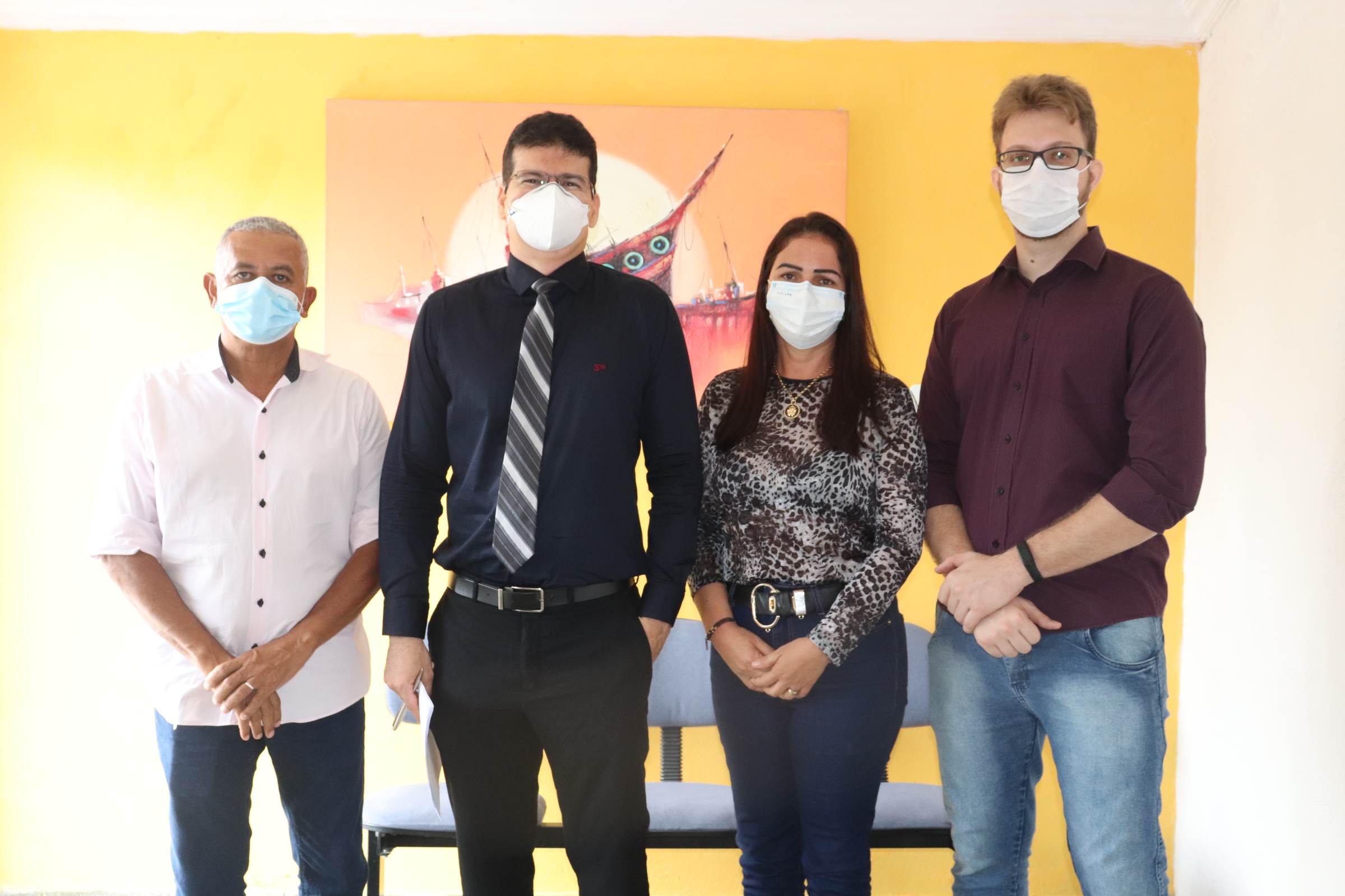 Promotor de justiça ramom formiga visita o centro de referência especializado de assistência social