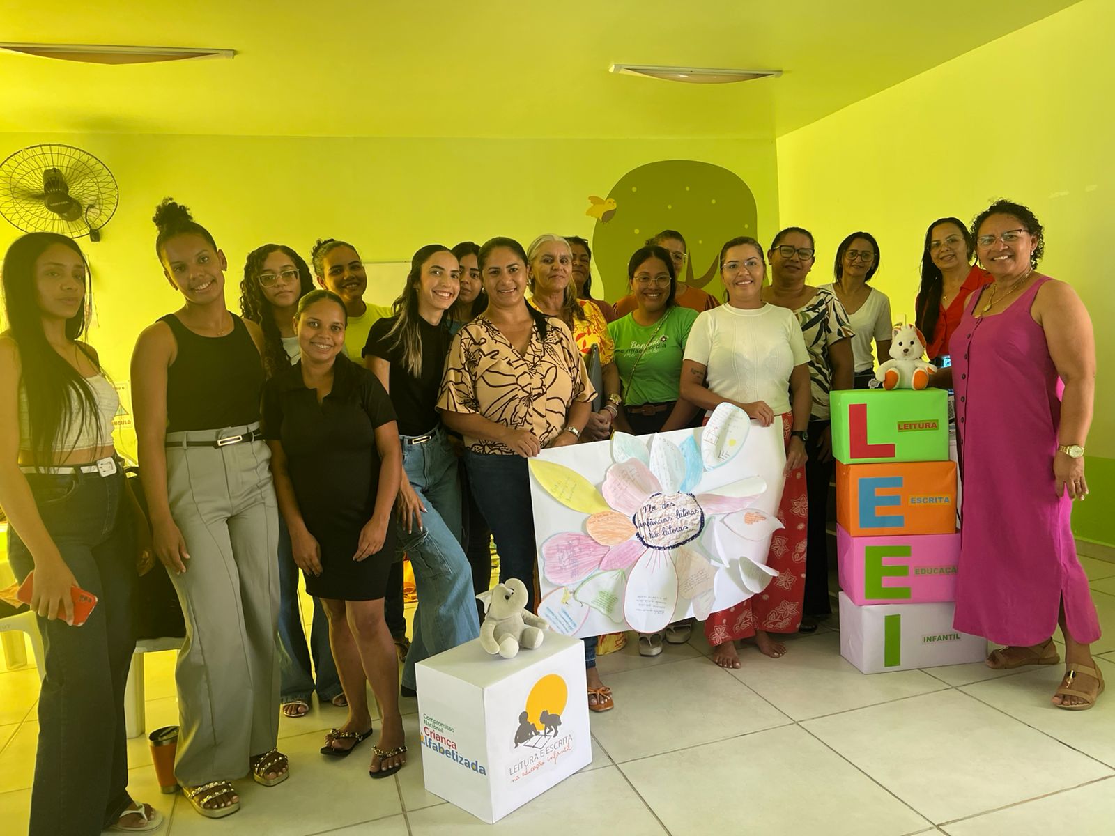 V encontro da leitura e escrita na educação infantil (leei)