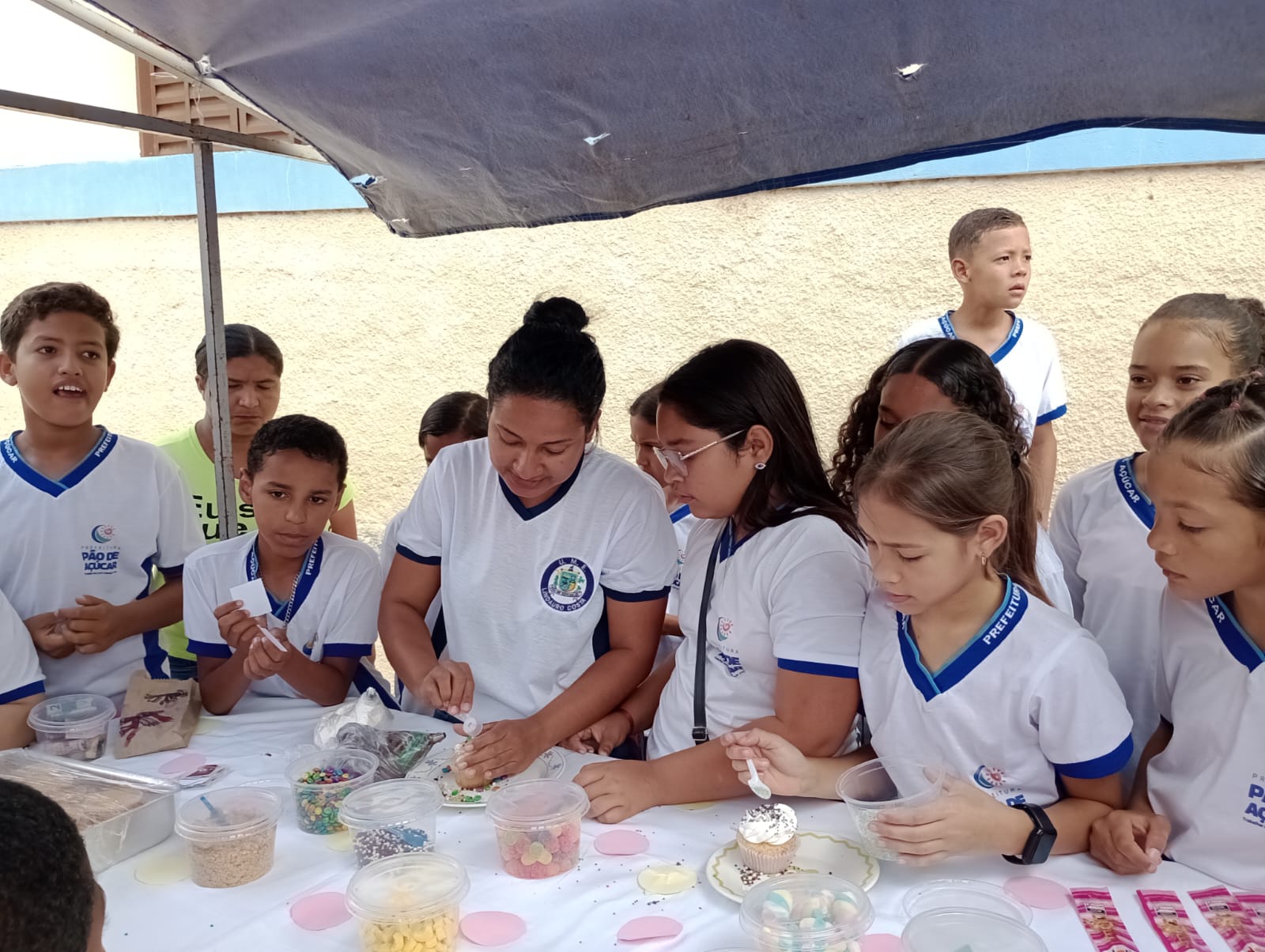 I Feira de Empreendedorismo da Escola Lindauro Costa valoriza talentos e criatividade dos alunos