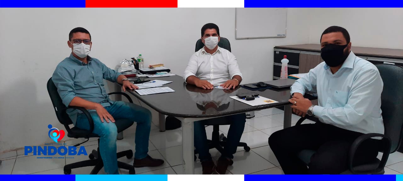 REUNIÃO ENTRE PREFEITO E GERENTE DO BB, REIVINDICA MELHORIAS A POPULAÇÃO