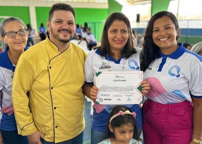 CERCA DE 200 COLEGIENSES RECEBERAM OS CERTIFICADOS DE CONCLUSÃO