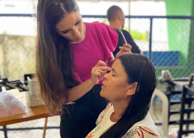 CUIDADOS COM AS MULHERES COLEGIENSE