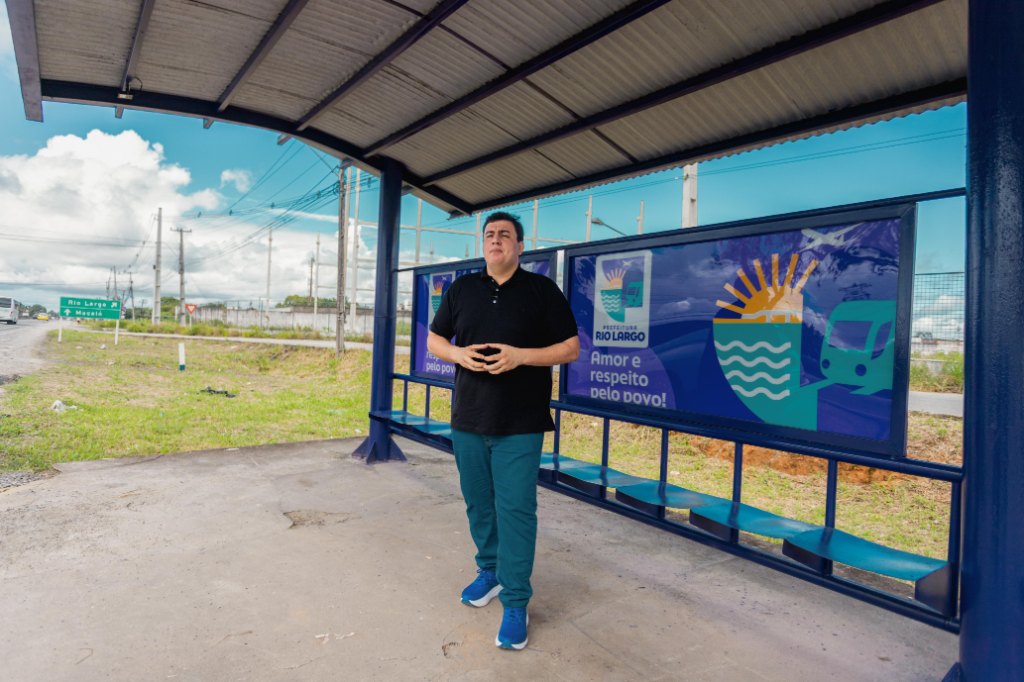 Prefeitura de Rio Largo revitaliza abrigos de ônibus e reforça combate ao vandalismo
