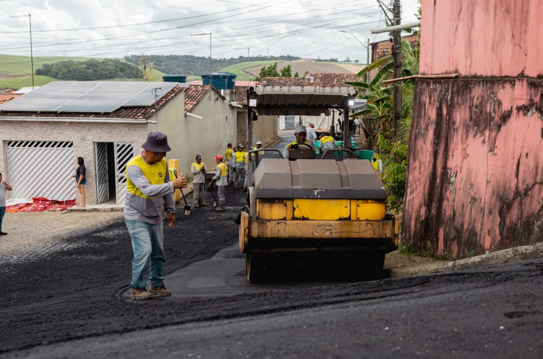 Rio Largo recebe o Programa Pró-Estrada com investimento de R$ 5,5 milhões em parceria com o Governo do Estado