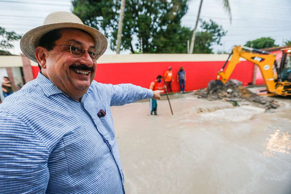 Prefeito Gilberto Gonçalves realiza sonho antigo dos moradores do Conjunto Padre Cícero, em Rio Largo