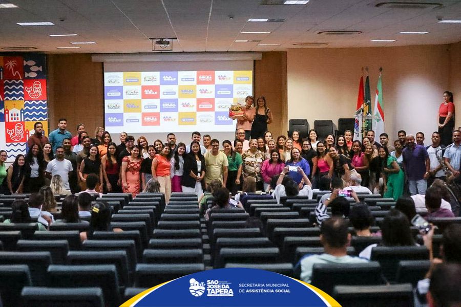 Socioassistencial de São José da Tapera, participou do Seminário Estadual sobre a gestão de benefícios do novo Programa Bolsa Família
