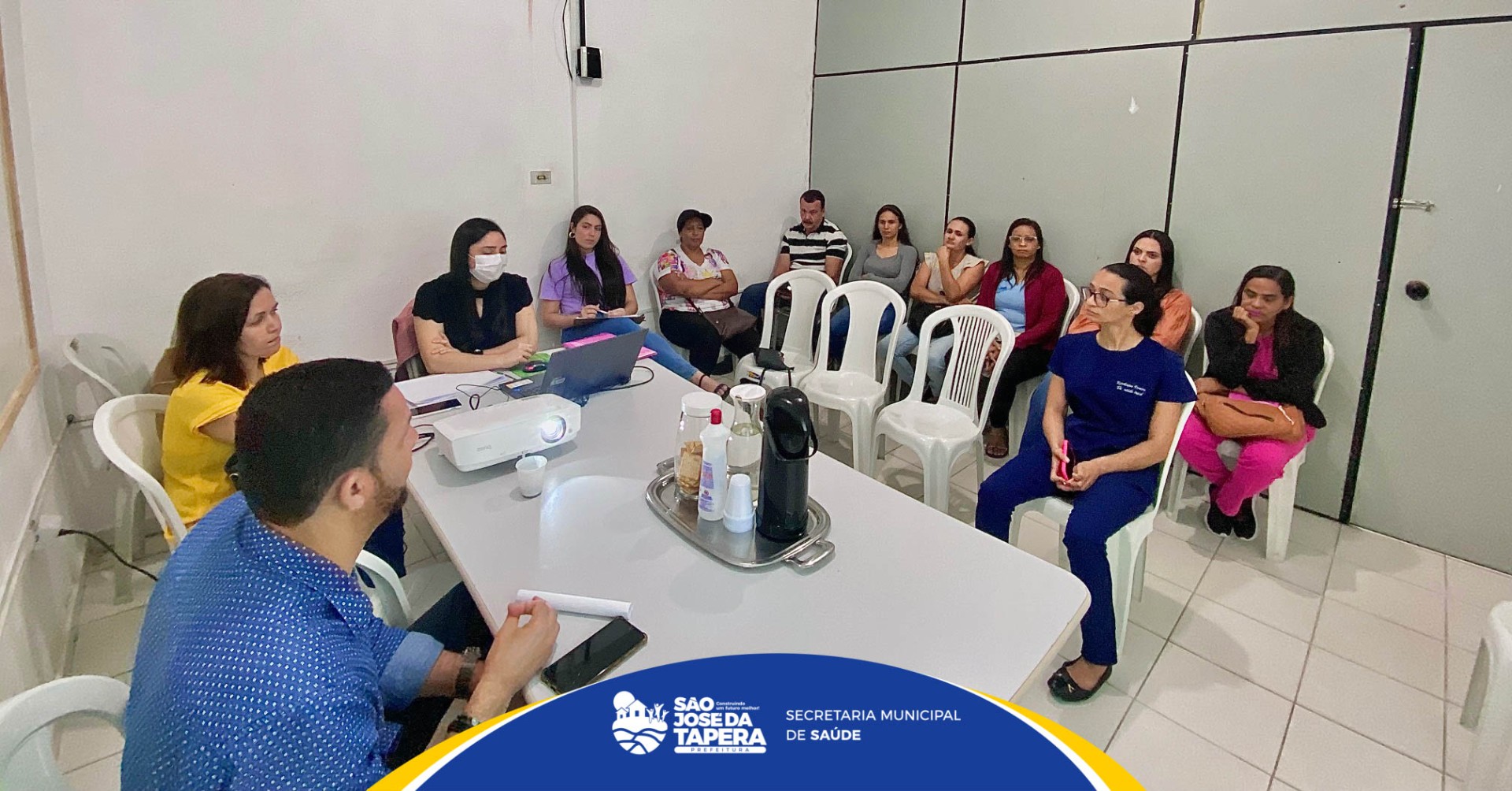 Reunião de monitoramento e avaliação dos indicadores de saúde nas unidades básicas de saúde