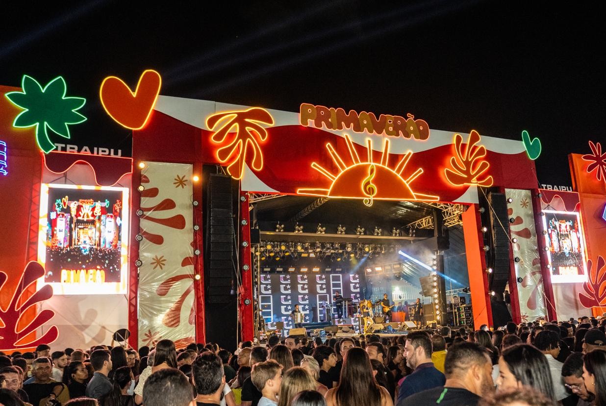 Confira mais imagens do 1º dia do Festival Primaverão