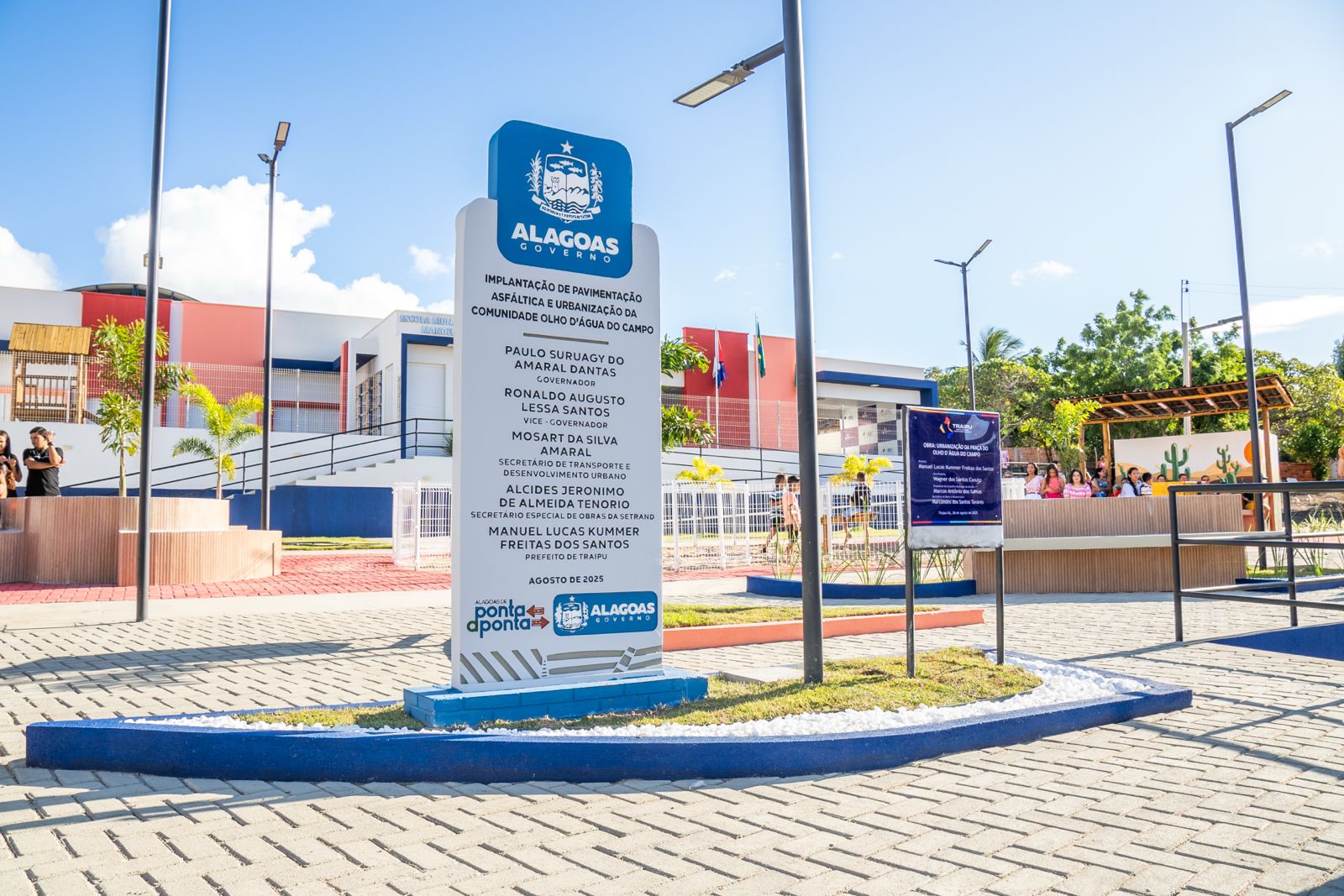 Prefeitura e Governo do Estado entregam obras em Traipu