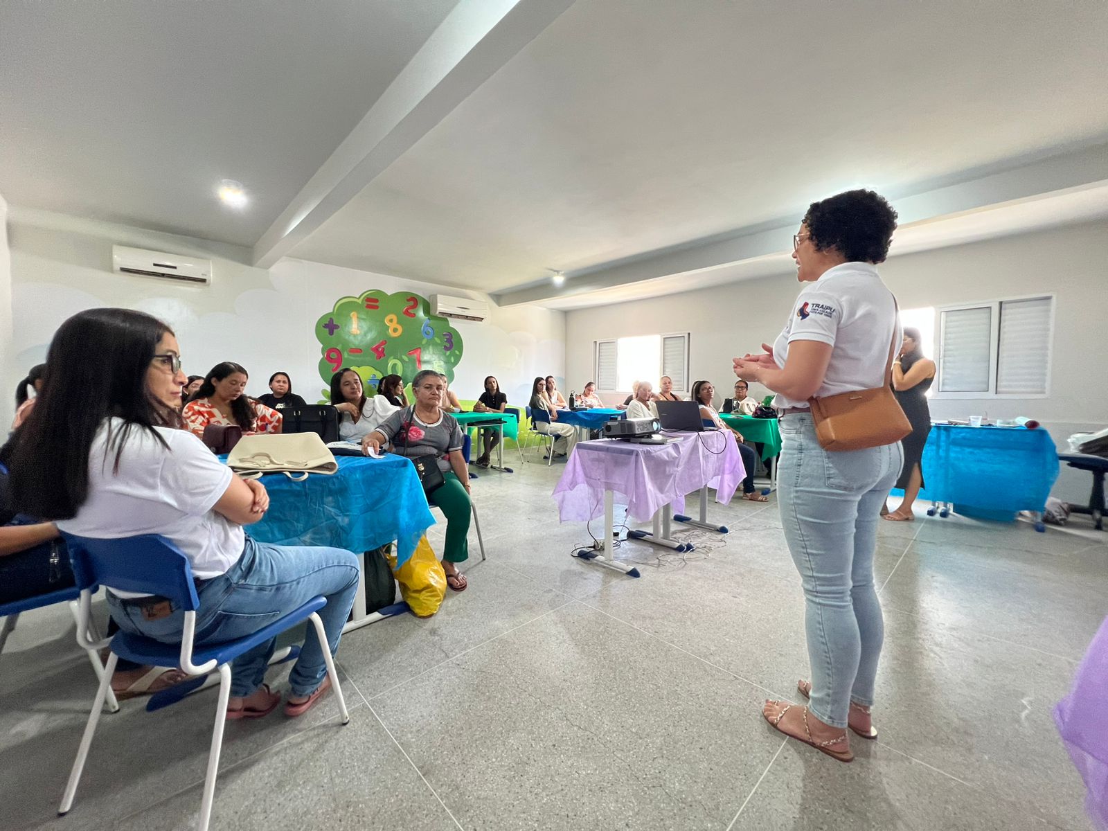 Professores da rede municipal participam da 4ª Formação Continuada
