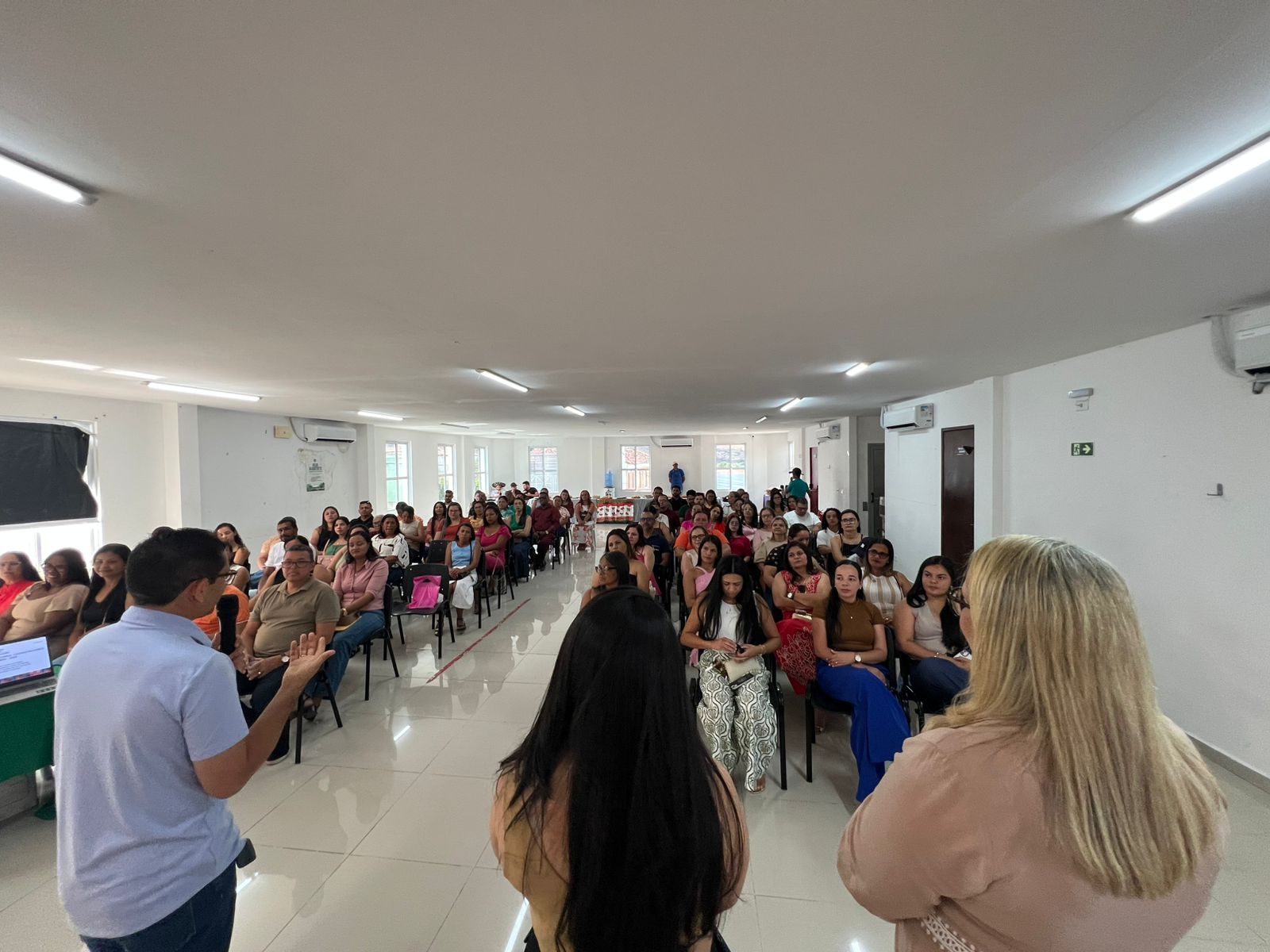 Secretaria de Educação realiza confraternização com diretores e coordenadores para festejar os avanços de 2025