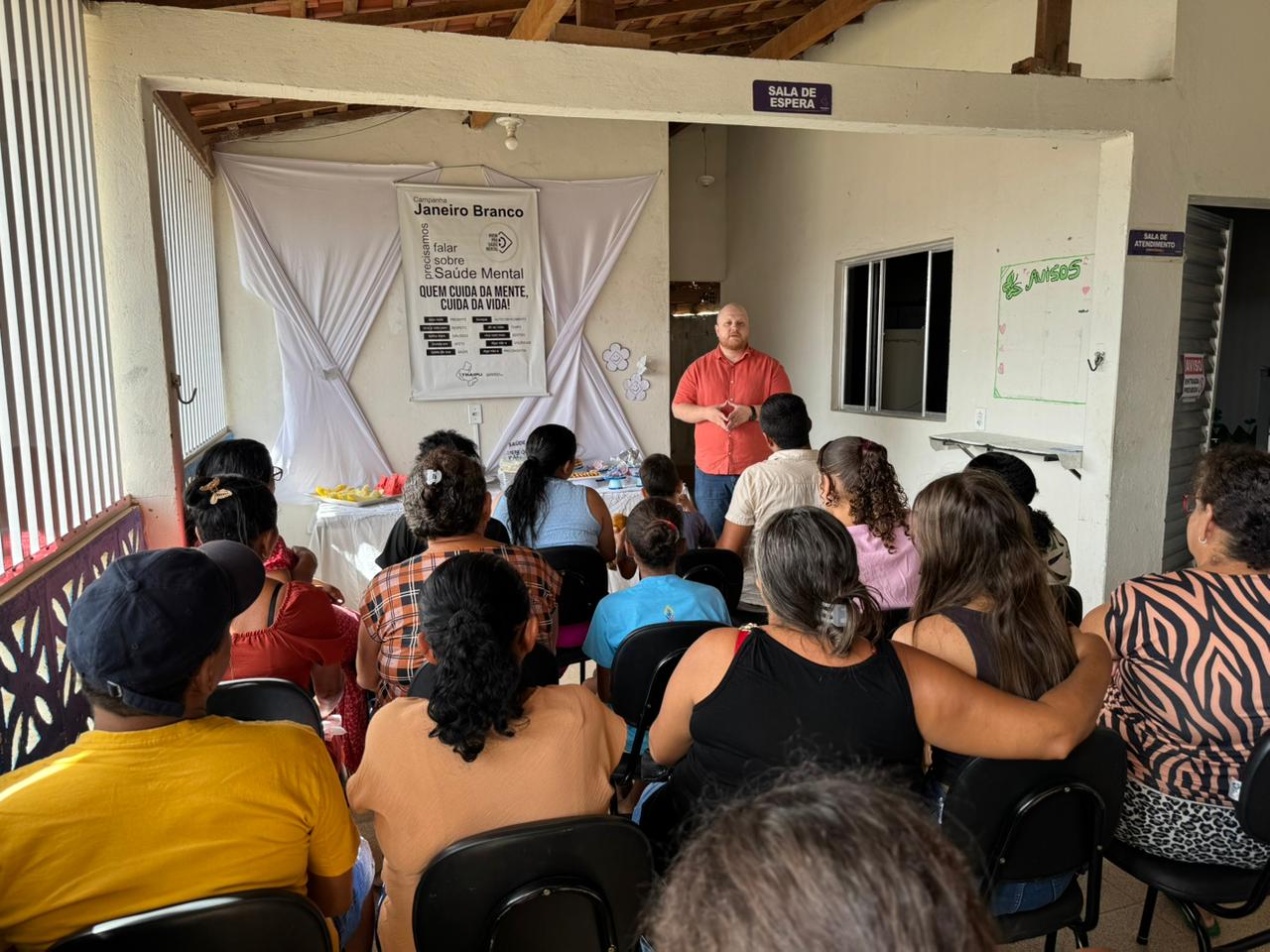 Janeiro Branco estimula diálogo sobre saúde mental em roda de conversa no CAPS