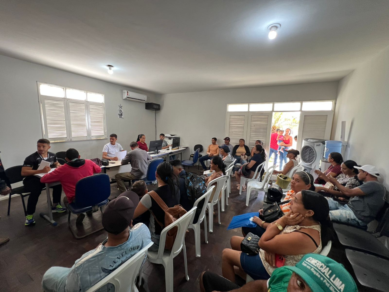 Garantia Safra: Prefeitura inicia entrega dos boletos para agricultores familiares do município