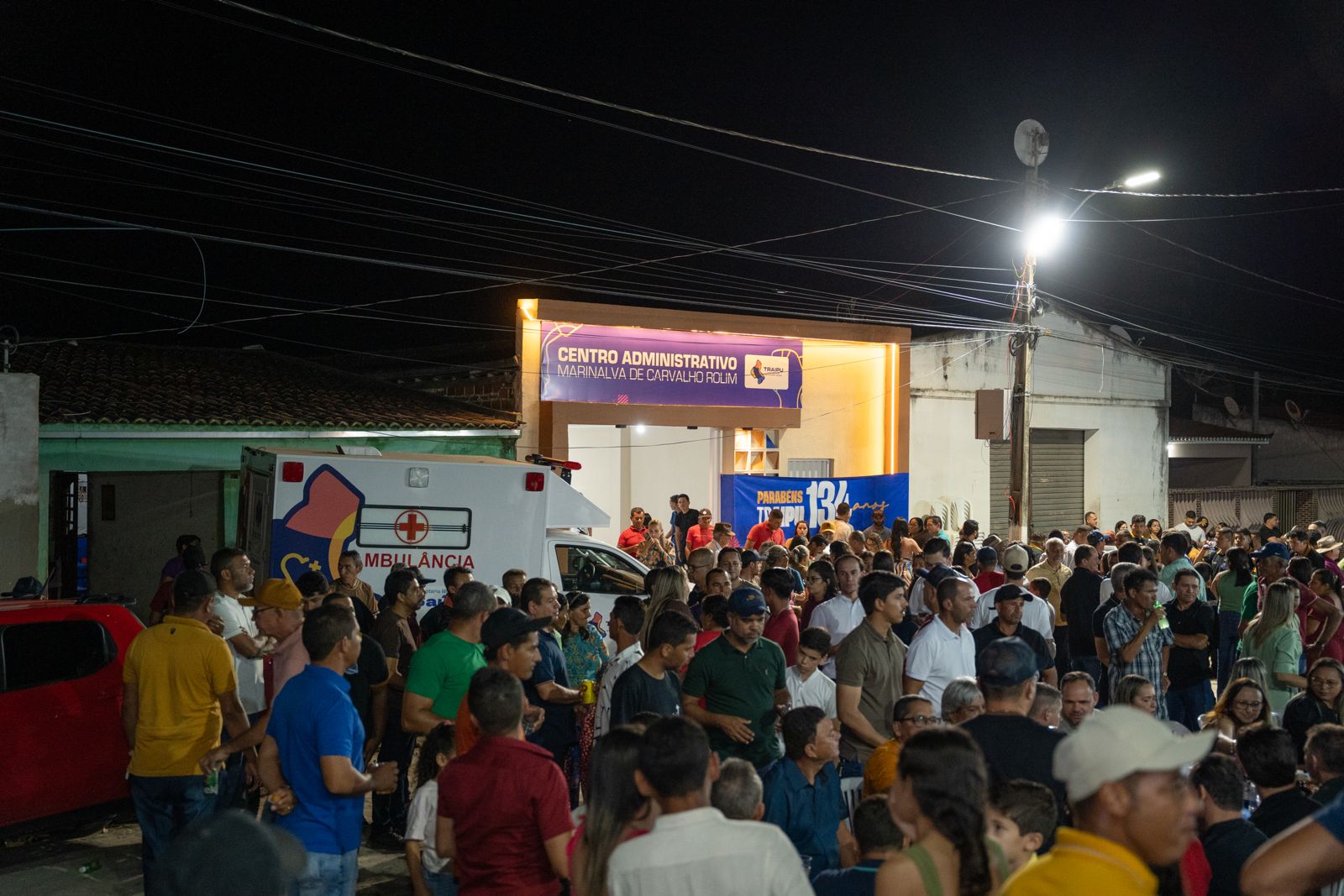 Traipu 134 anos: Prefeitura inaugura Centro Administrativo e entrega ambulância ao Povoado Santa Cruz