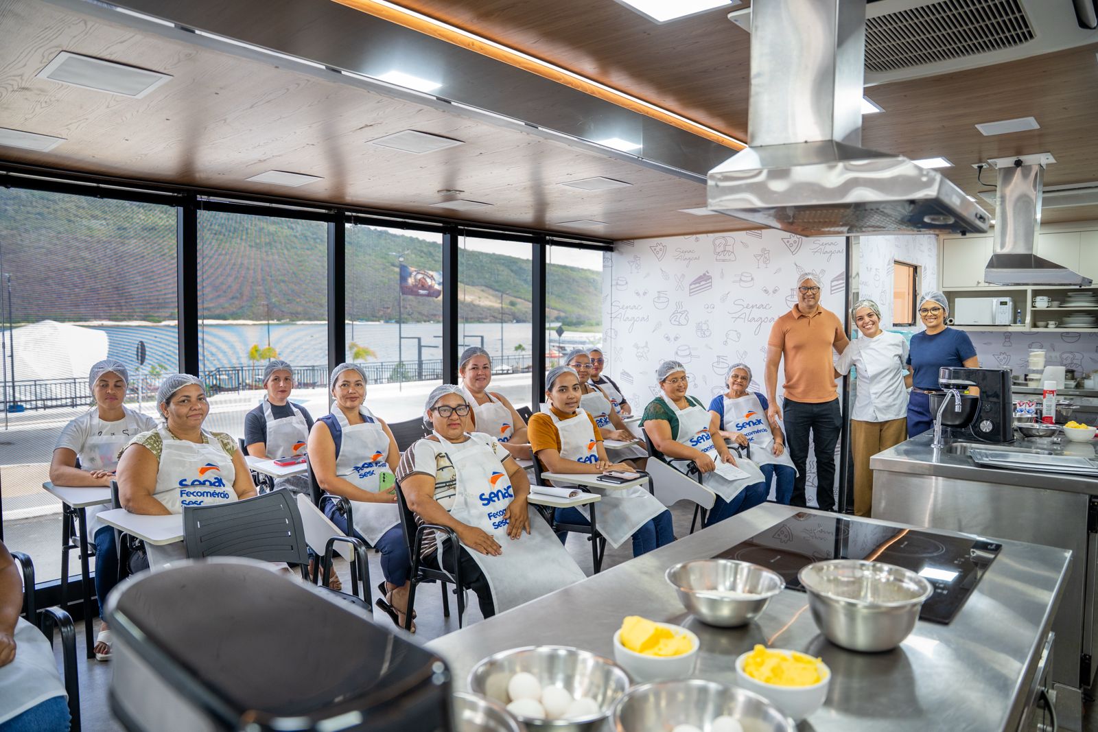 Carreta-escola do Senac oferece cursos gratuitos de gastronomia em Traipu