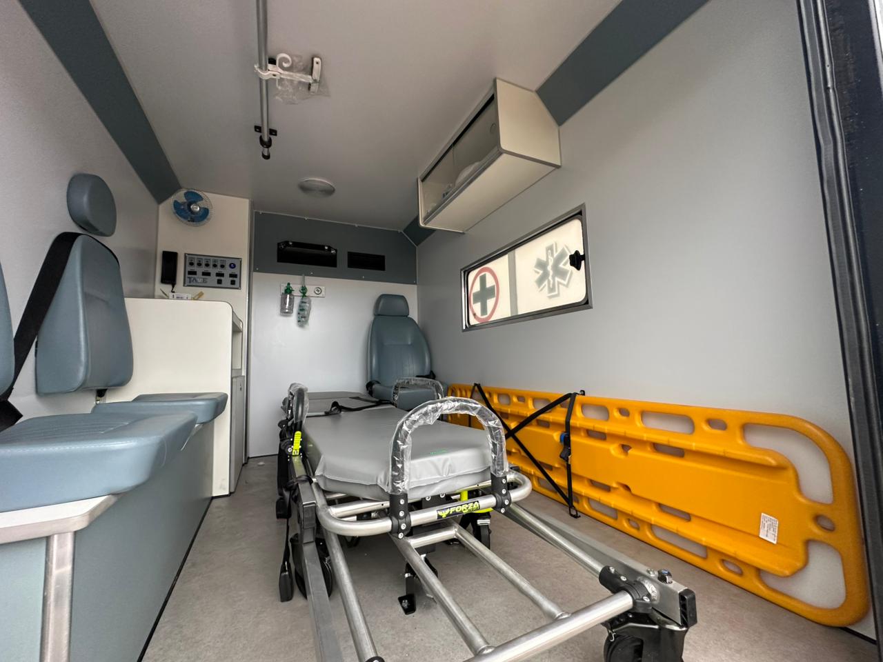 Prefeitura fortalece a saúde municipal com entrega de ambulância no Povoado Bom Jardim